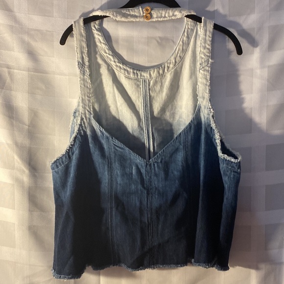 We The Free denim top. XL - Picture 3 of 8